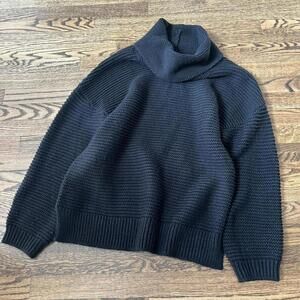 Black turtleneck knitted basic oversized sweater